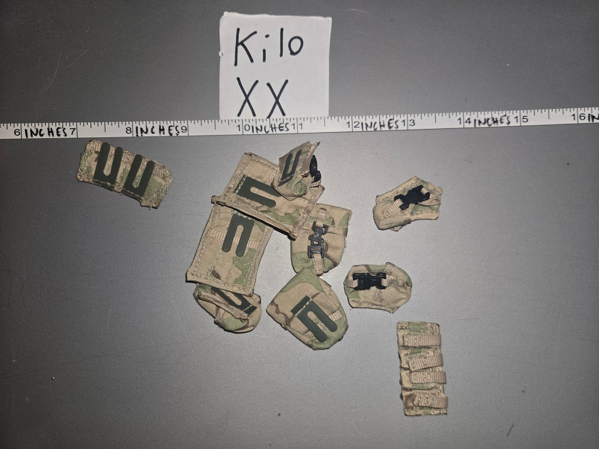 1/6 Scale Modern Era Pouch Lot