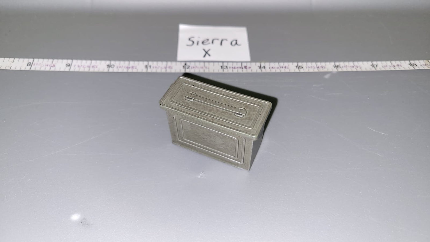 1:6 WWII US .30 Caliber Ammunition Can