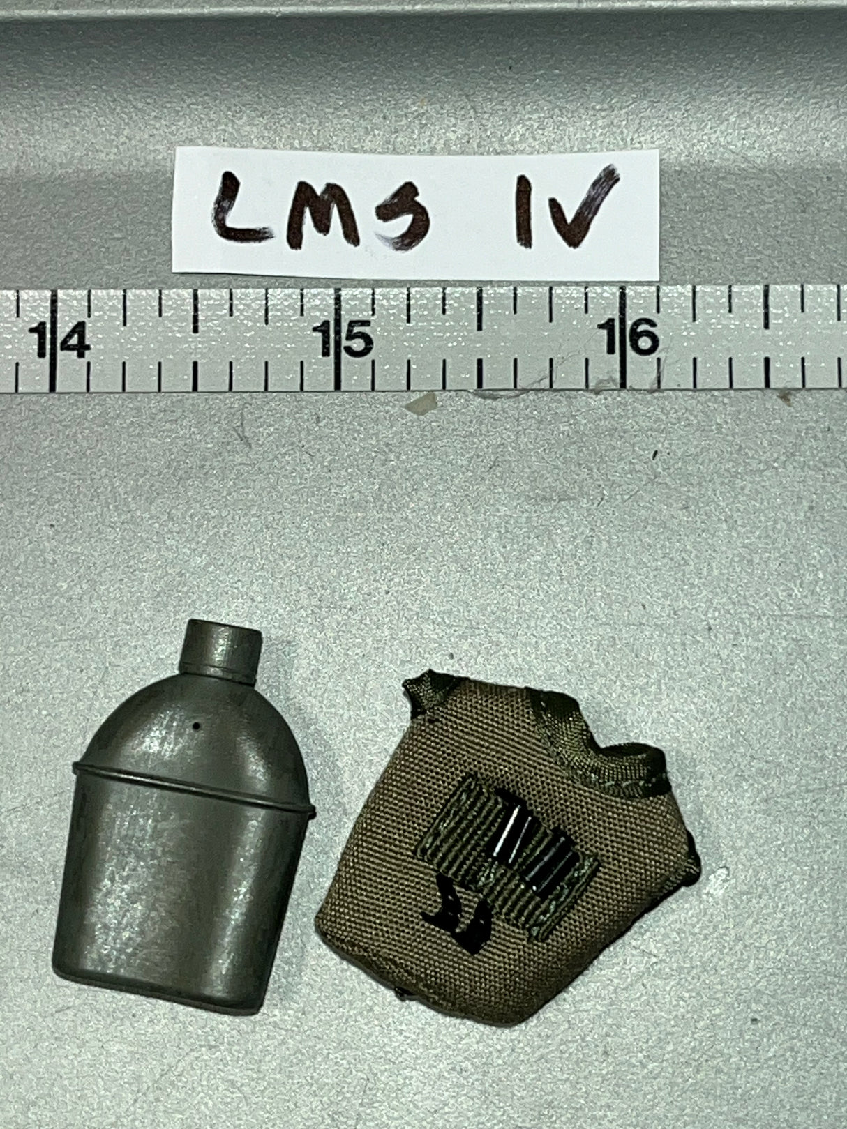 1/6 Scale Vietnam US  Canteen and Pouch - DJ Custom Forest Gump