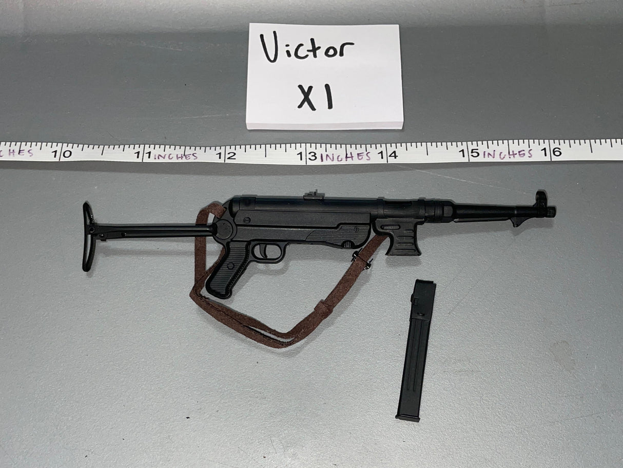 1/6 Scale WWII German MP-40 - Metal / Plastic - DID -
