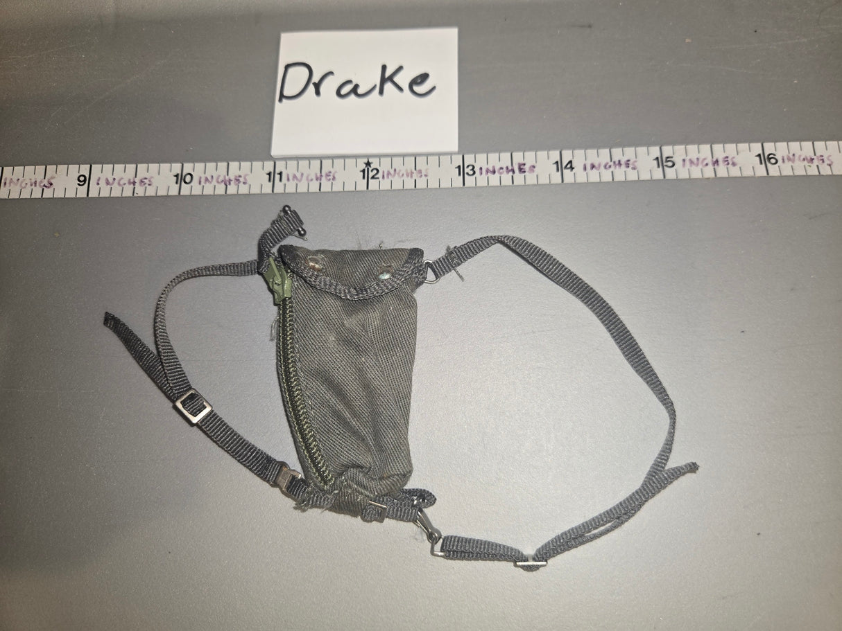 1/6 Scale WWII German Fallschirmjager Gas Mask Bag