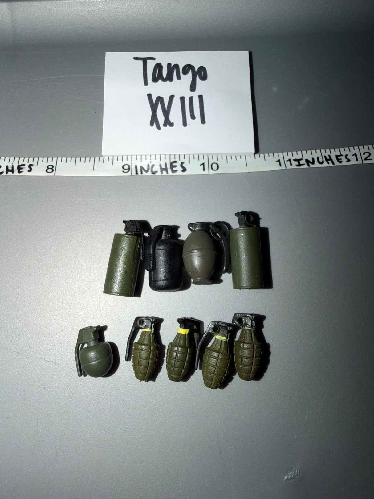 1/6 Scale Vietnam US Grenade Lot