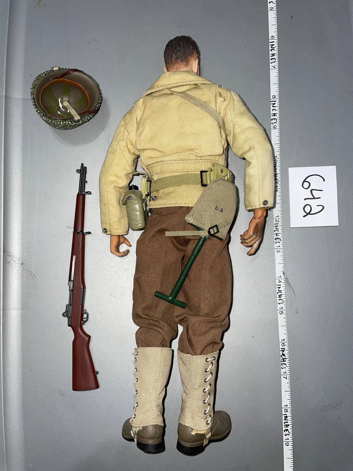 1:6 Scale WWII US Infantry Dressed Figure - Dragon