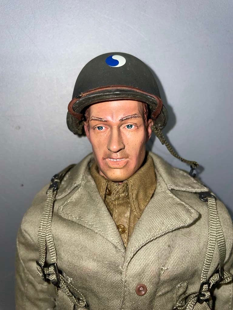 1:6 Scale WWII US Infantry Dressed Figure