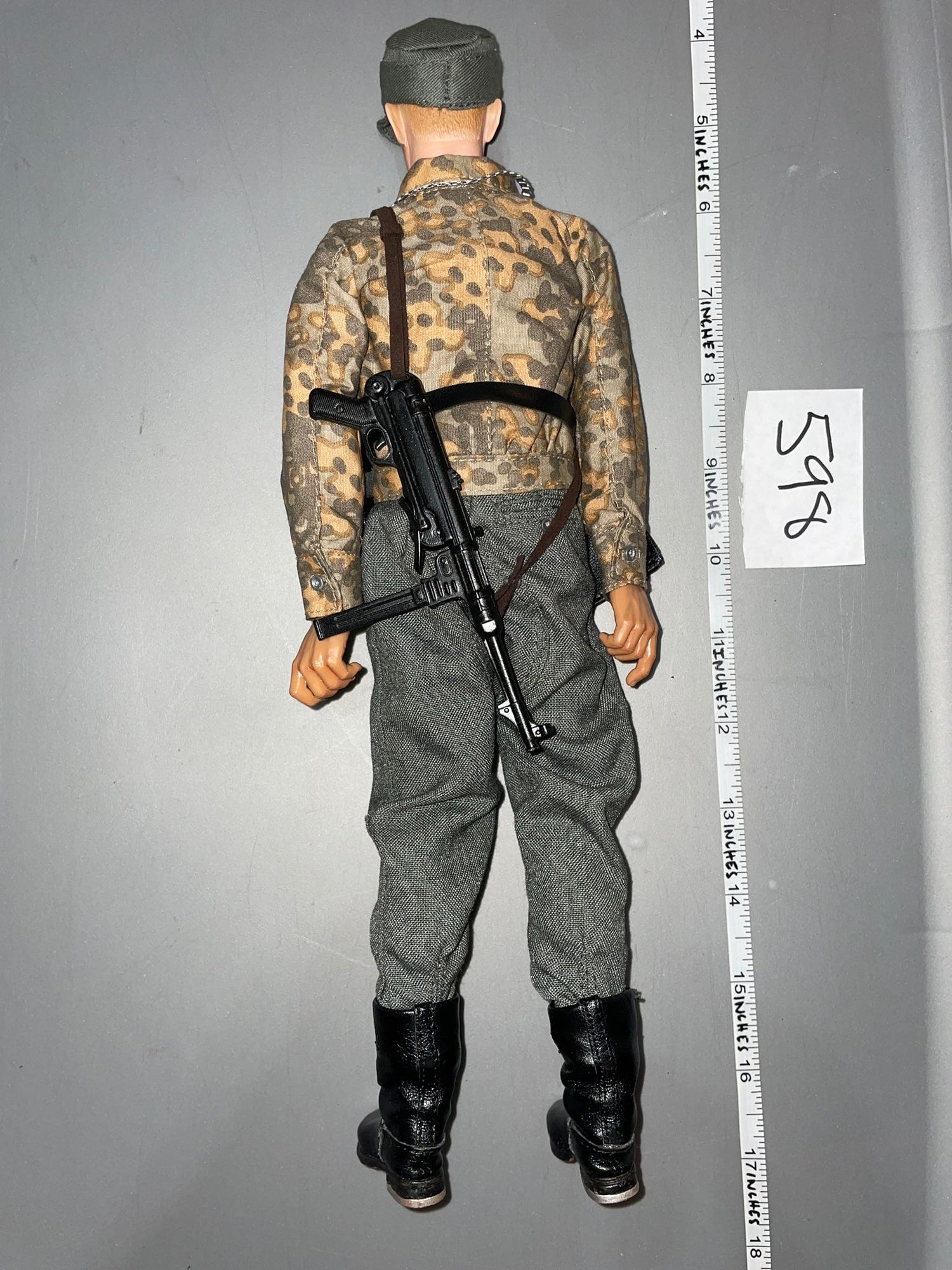 1:6 Scale WWII German Military Police Dressed Figure - Dragon