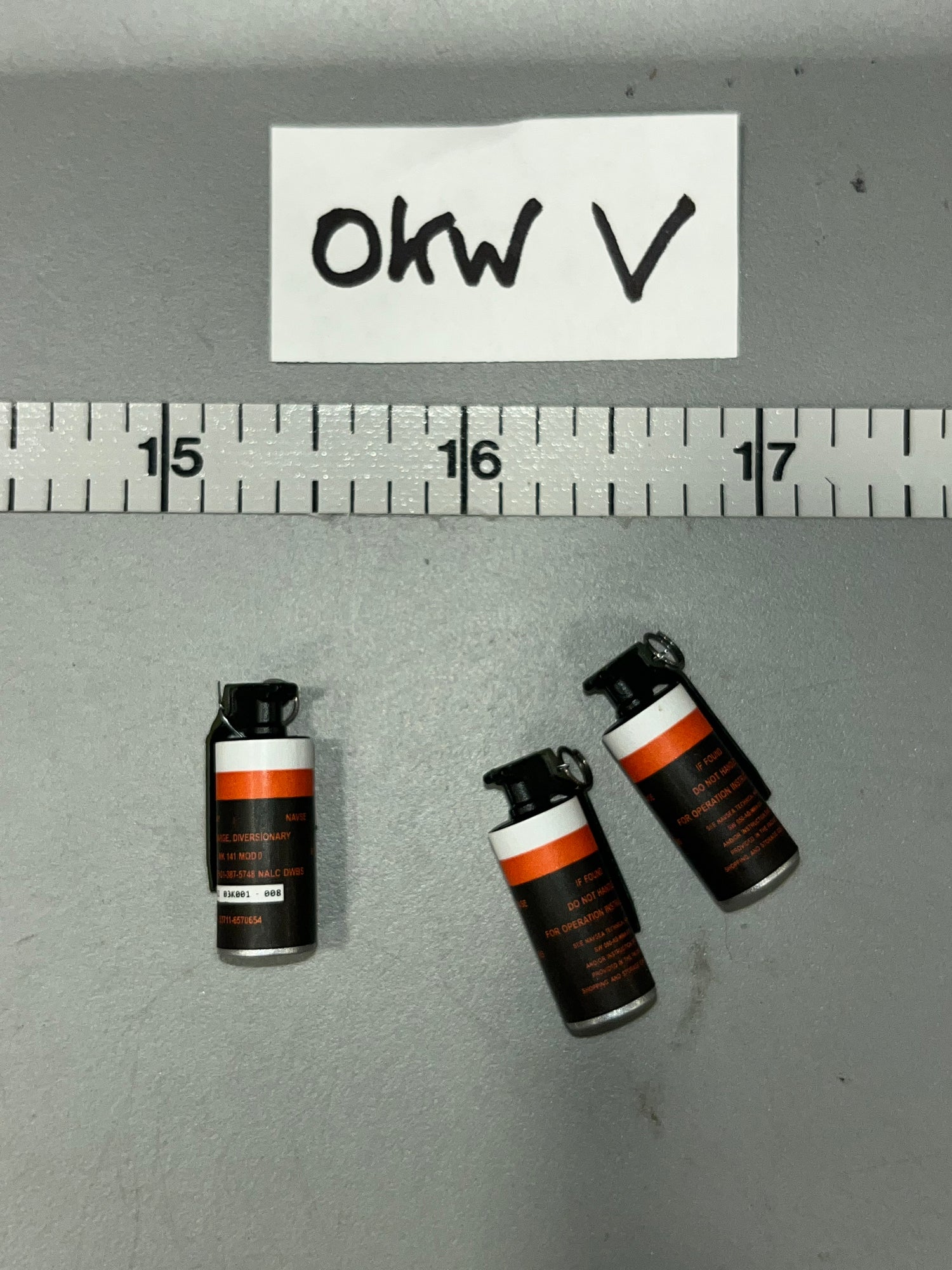 1/6 Scale Modern Flash Bang Lot - Easy Simple Delta 2006