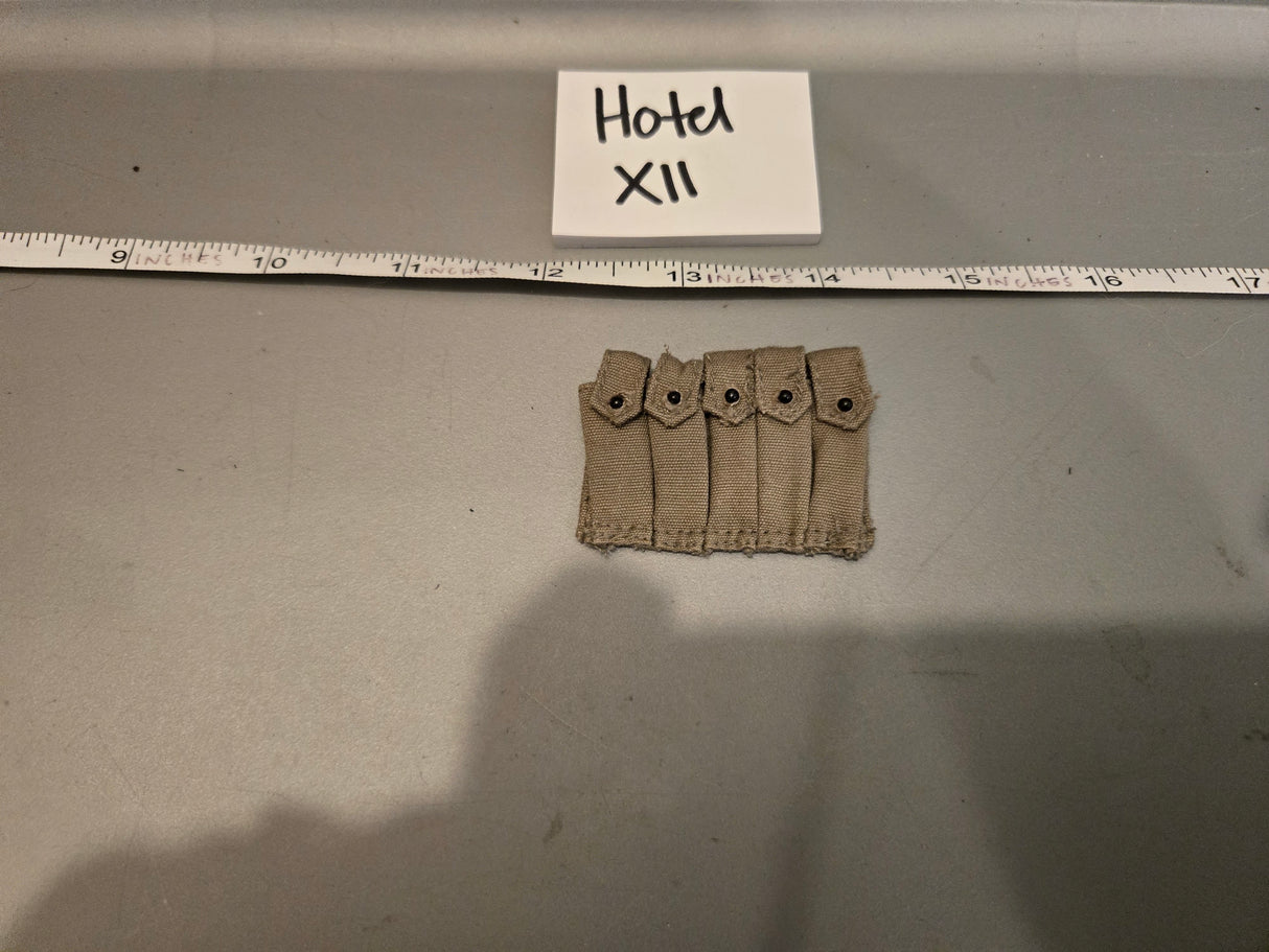 1/6 Scale WWII US Thompson Ammunition Pouch