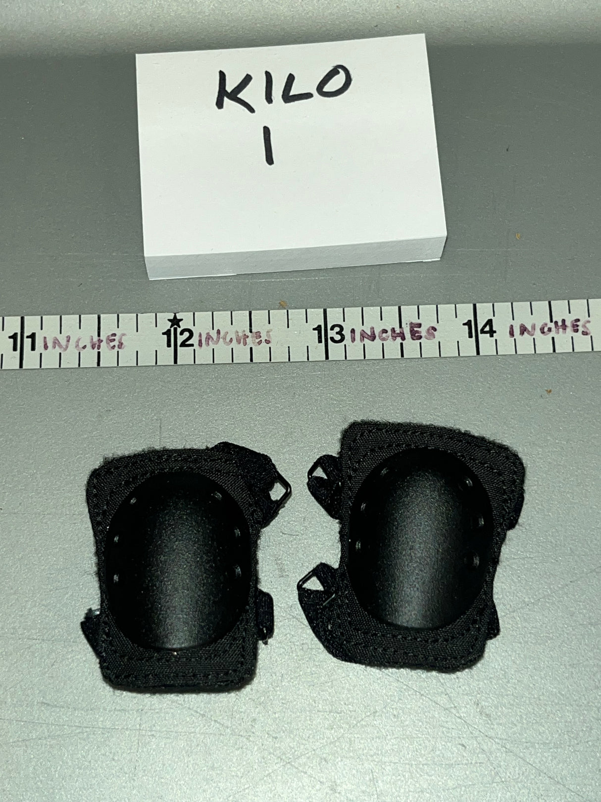 1/6 Scale Modern Knee Pad Set - UJINDOU Devgru Operation Neptune Navy Seal