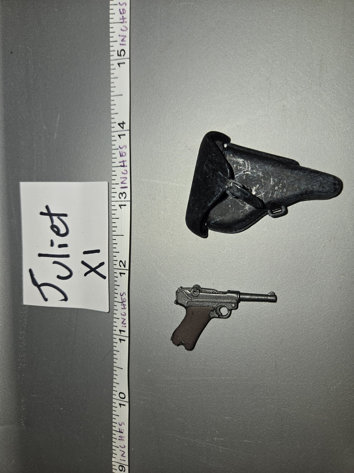 1/6 Scale WWII German Pistol and Holster