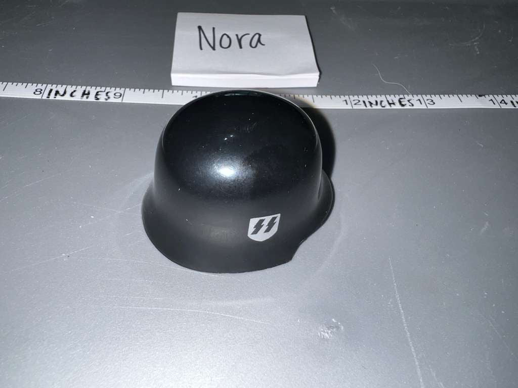 1/6 WWII German Parade Guard Helmet