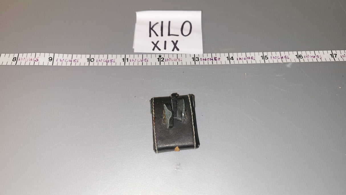 1:6 WWII German Machine Gun Tool Pouch