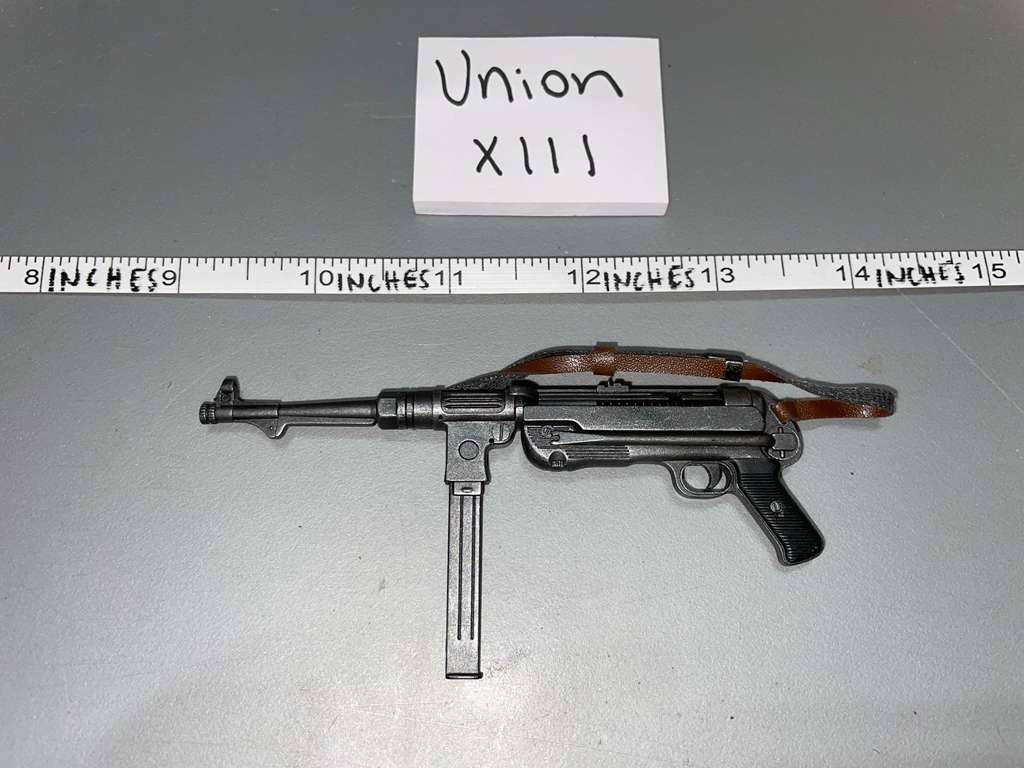 1/6 Scale WWII German MP-40