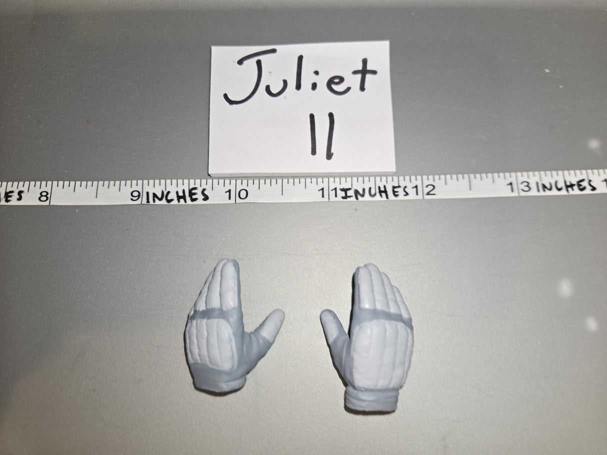 1/6 Scale Star Wars Science Fiction Gloved Hand Lot