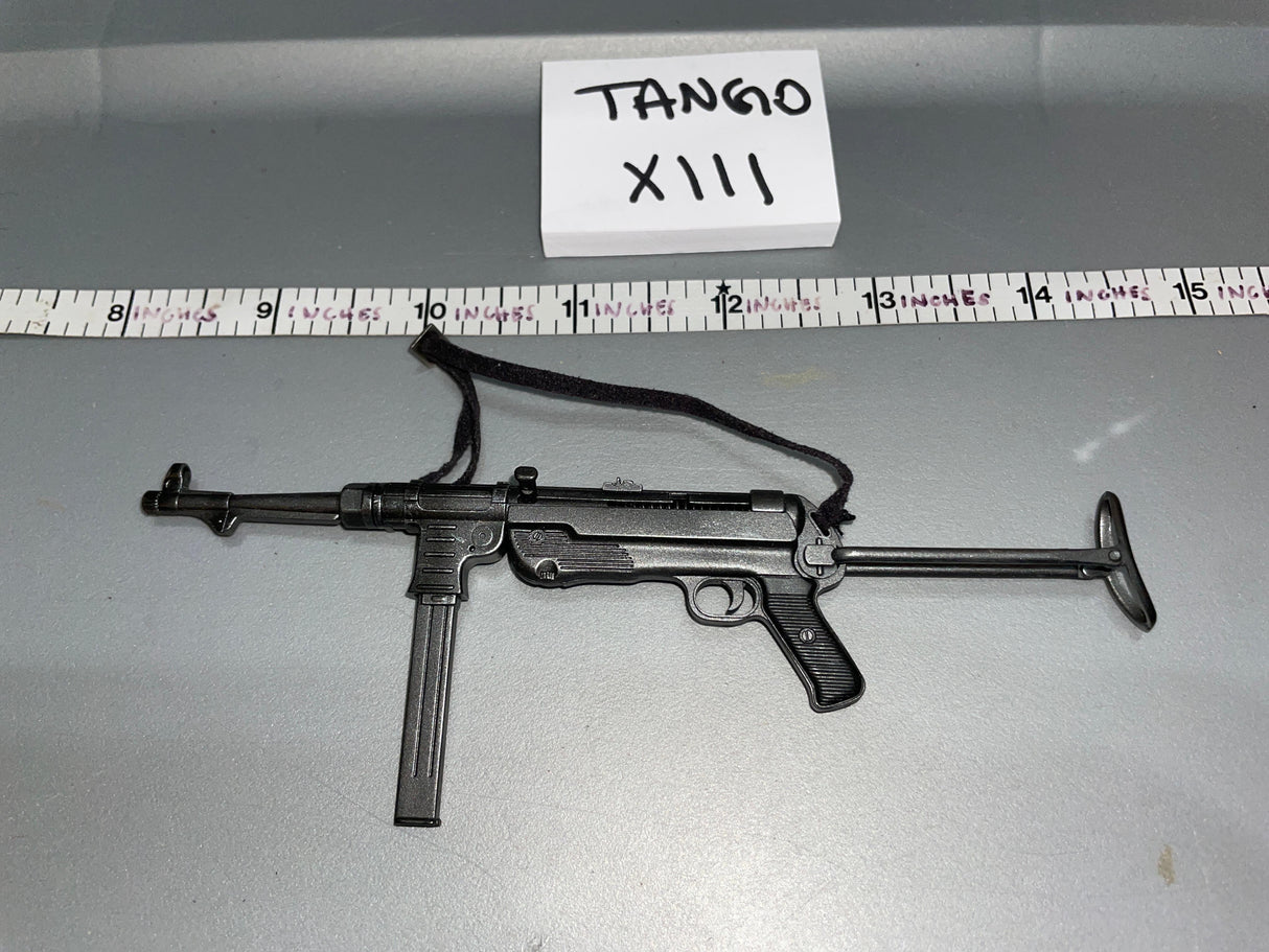 1/6 Scale WWII German MP-40