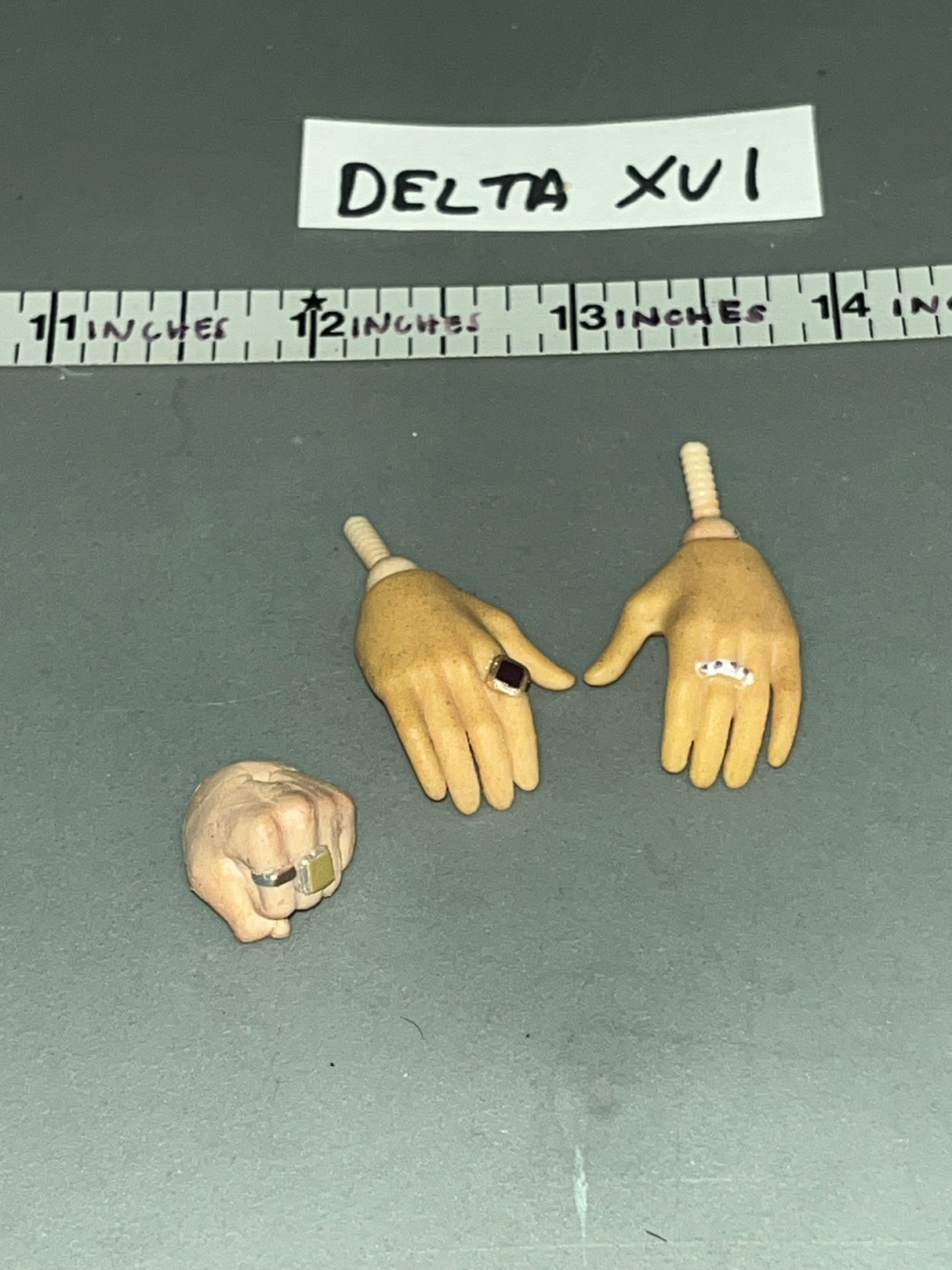 1/6 Scale Medieval Female Hand Set - Three Zero Game of Thrones