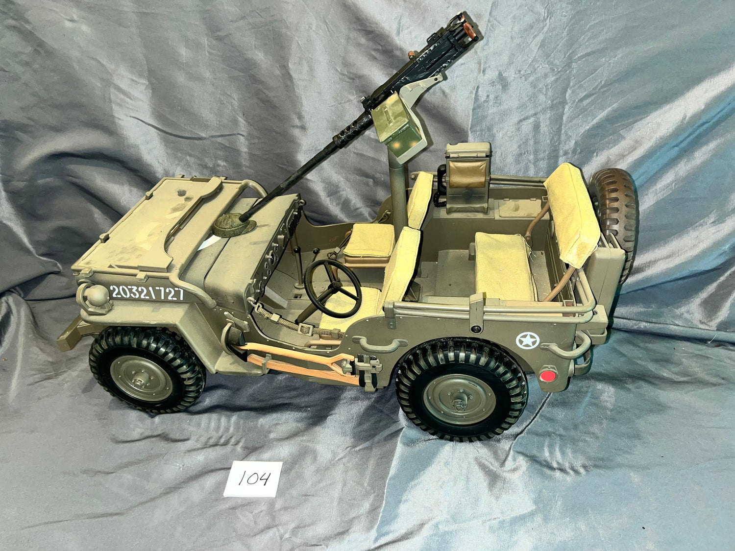 1/6 Scale WWII US Jeep - Ultimate Soldier - Weathered
