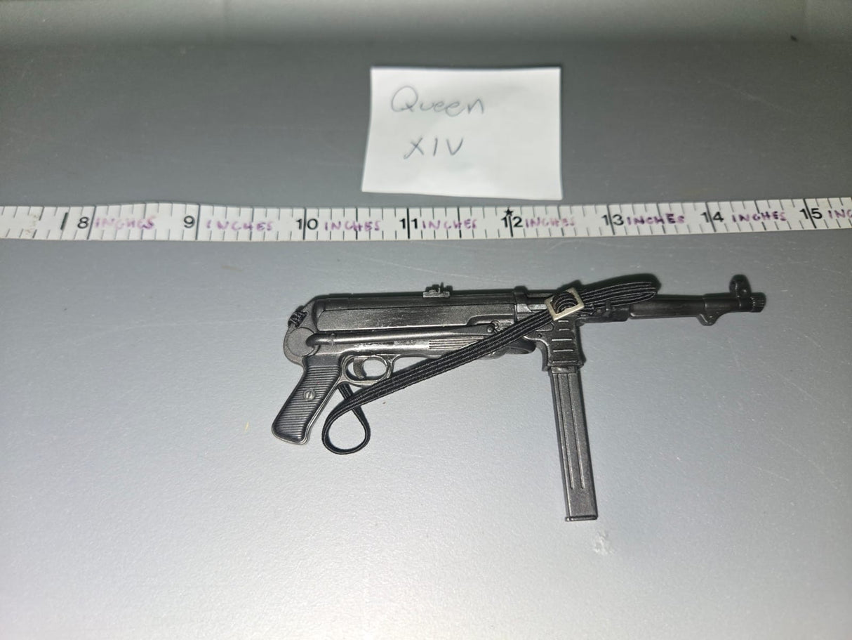 1/6 Scale WWII German MP-40