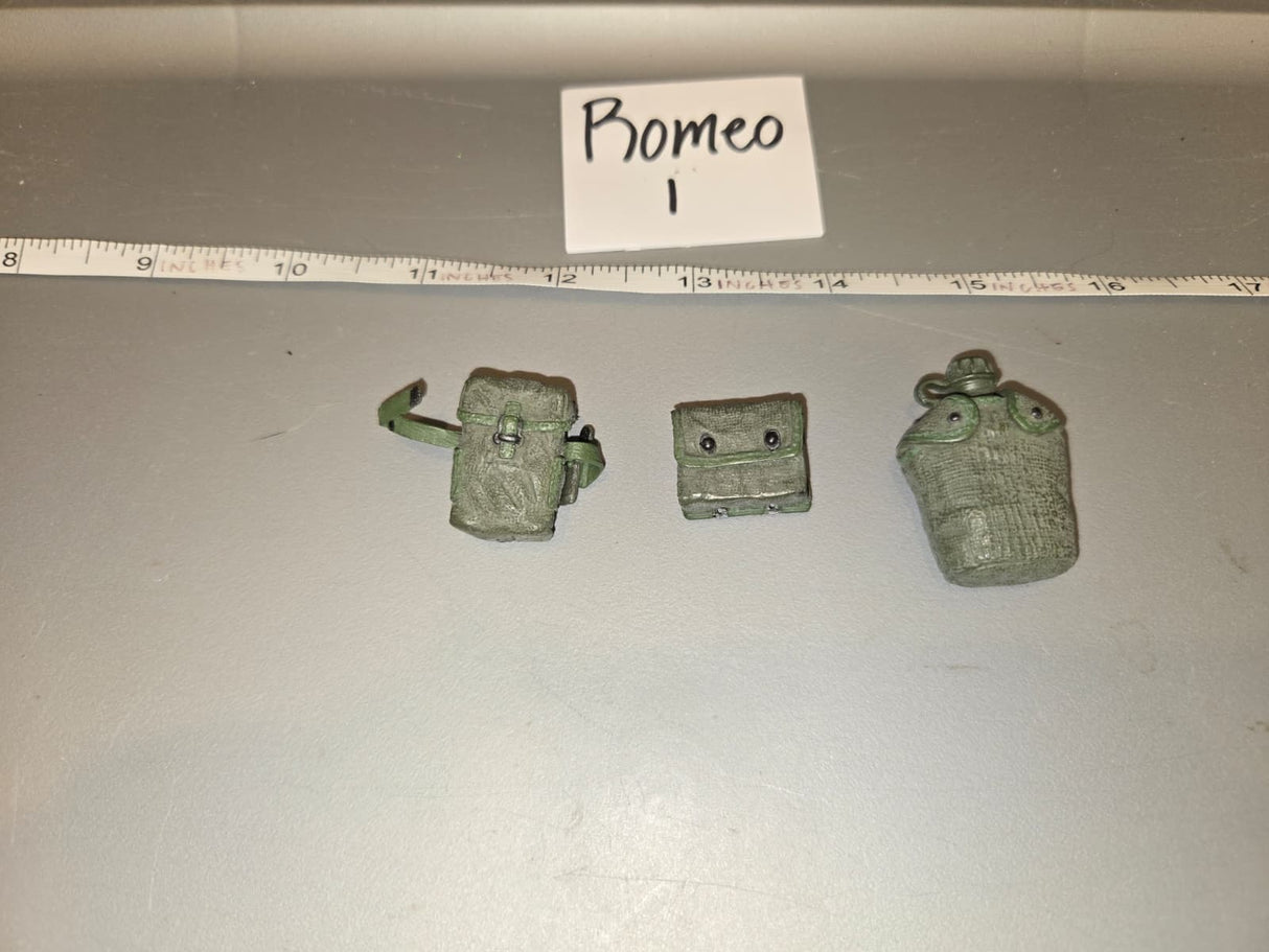 1/6 Scale Vietnam Era US Web Gear Lot