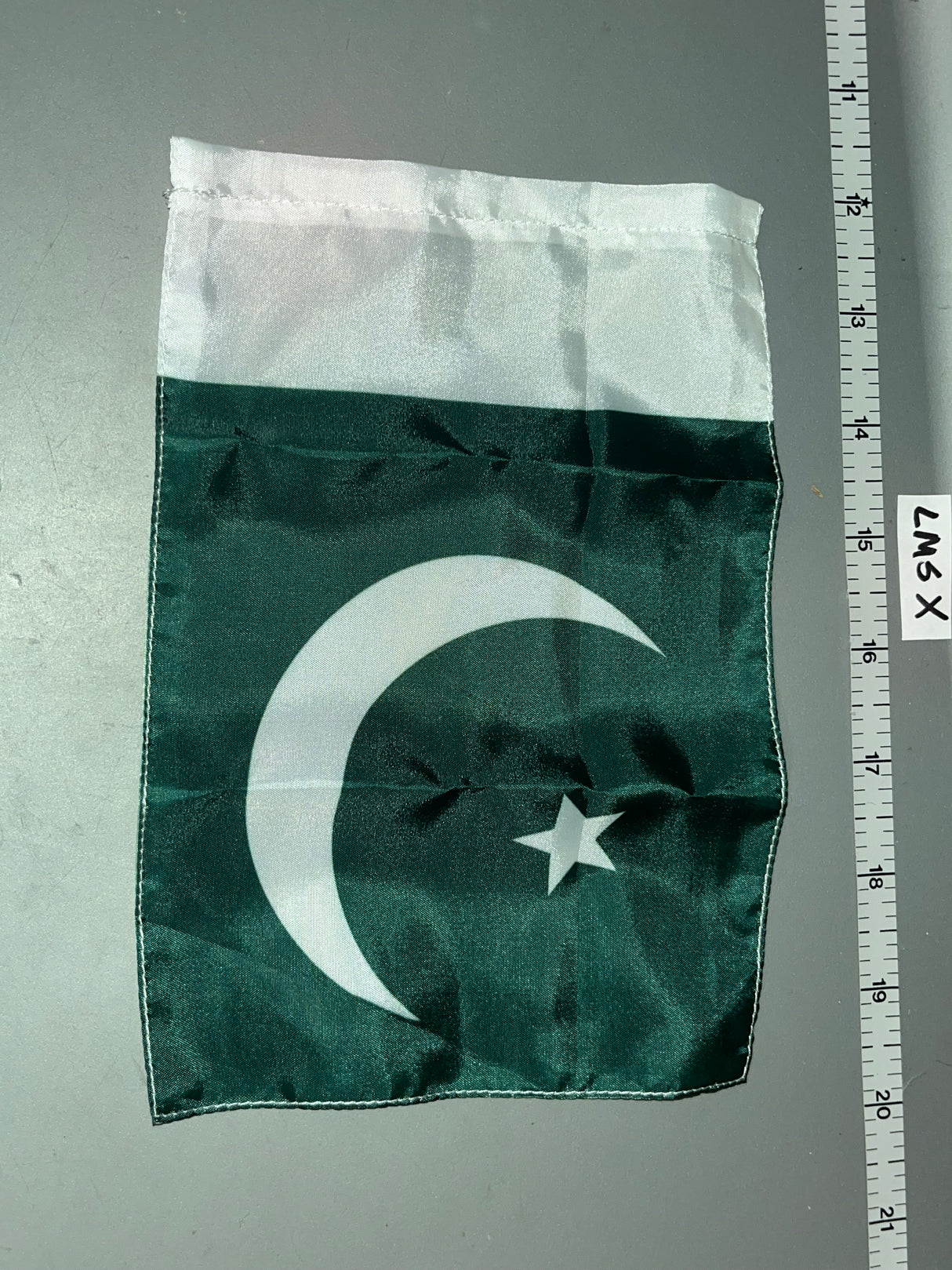 1:6 Scale Modern Era Pakistan Flag - Kings Toy