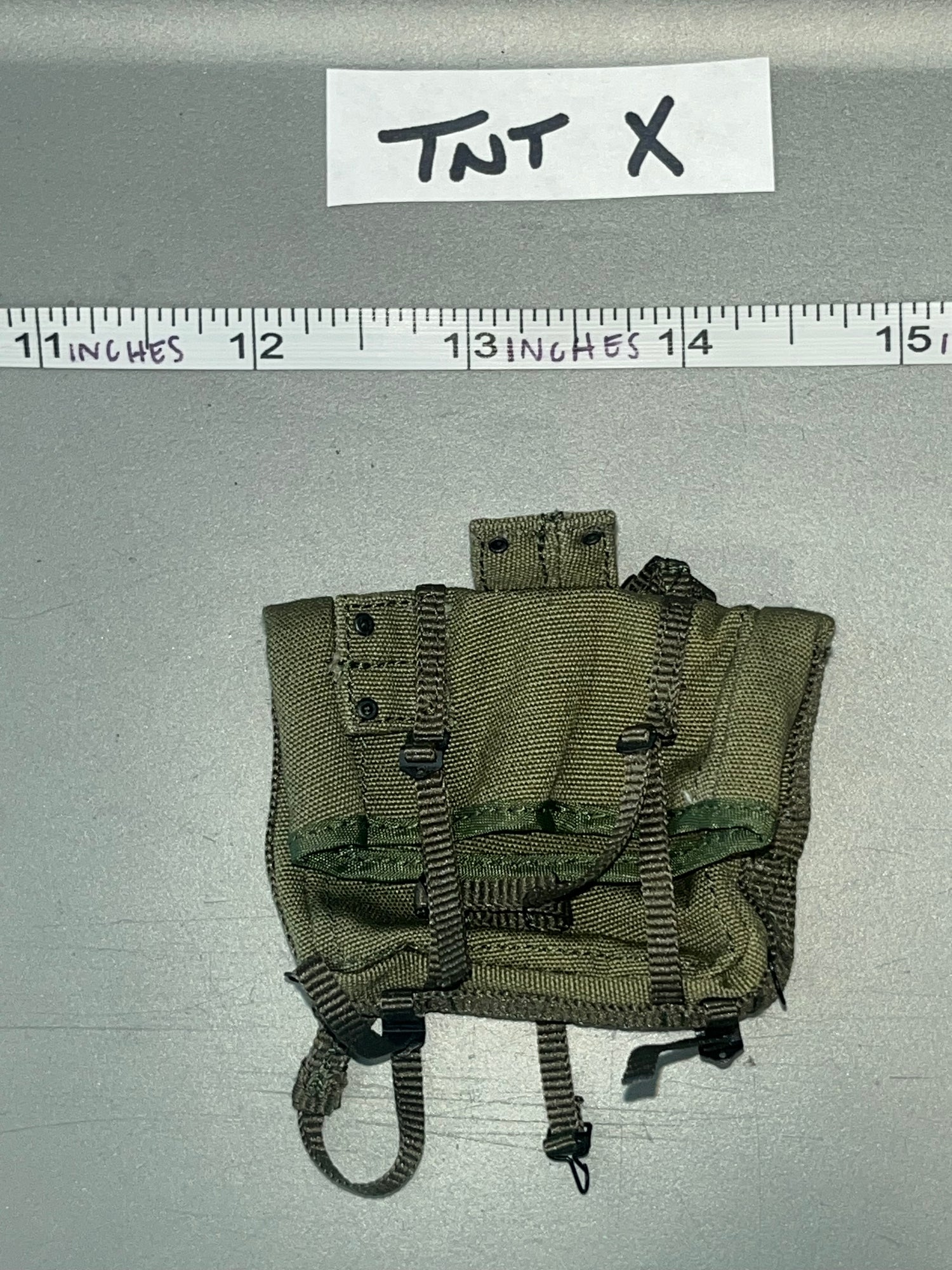 1/6 Scale Vietnam US Marine Backpack - USMC Hue  - Doechii