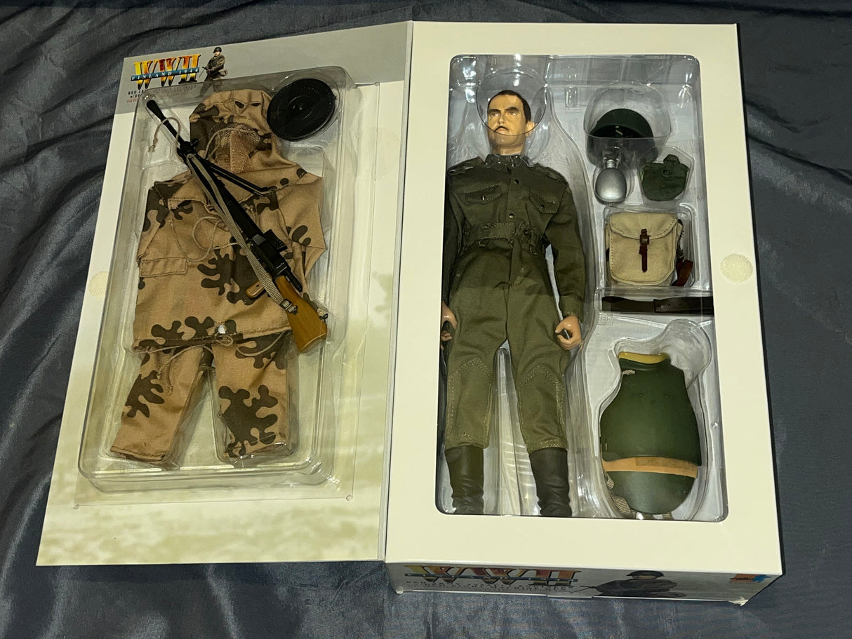 1/6 Scale WWII Russian Soviet Assault Engineer Pavlov Romanovich Titov - NIB Dragon -