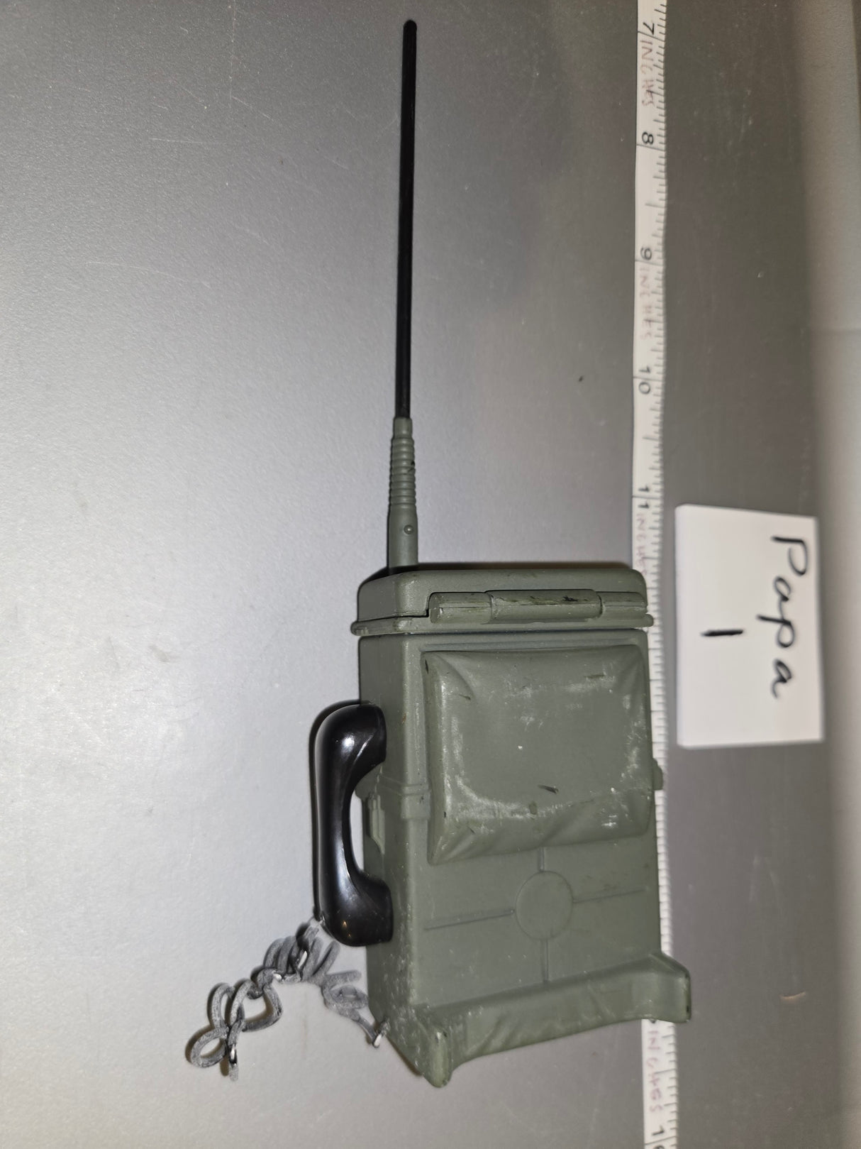 1/6 Scale WWII US SCR-300 Backpack Radio