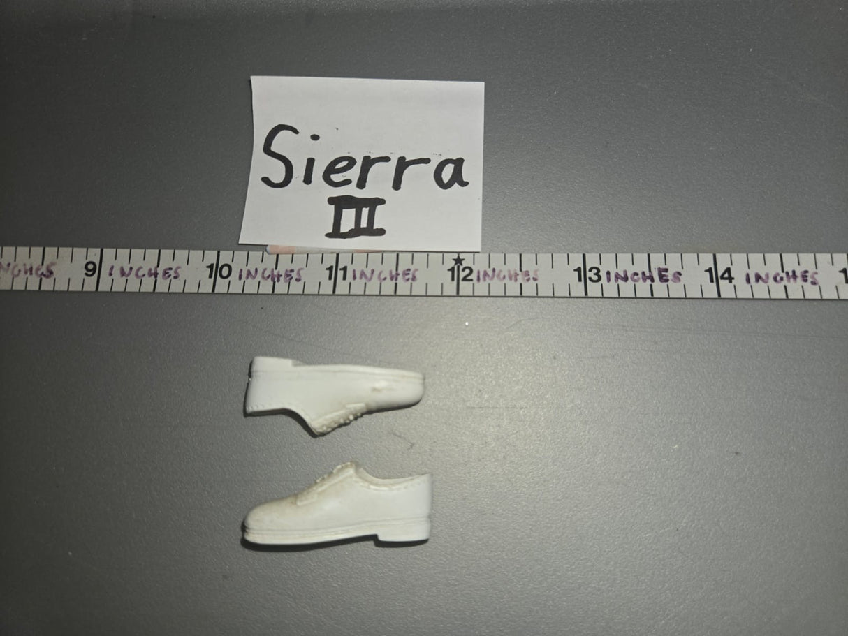 1/6 Scale Modern Tennis Shoes