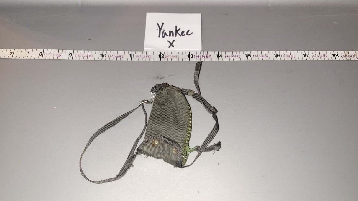 1/6 Scale WWII German Fallschirmjager Gas Mask Bag