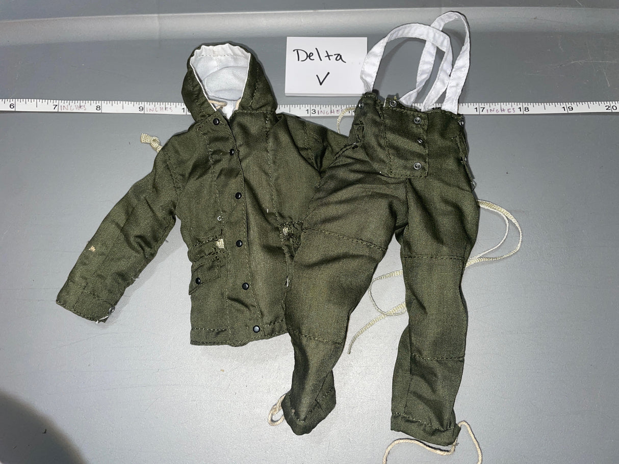 1:6 Scale WWII German Winter Padded Parka and Pants