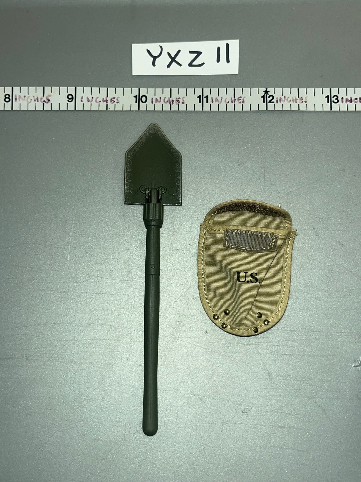 1:6 Scale WWII US Entrenching Tool - Ranger Private Caparzo - Facepool