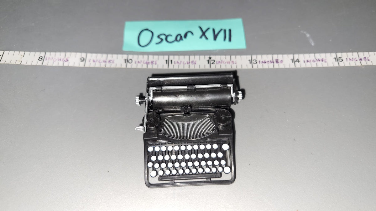 1/6 Scale WWII US Typewriter