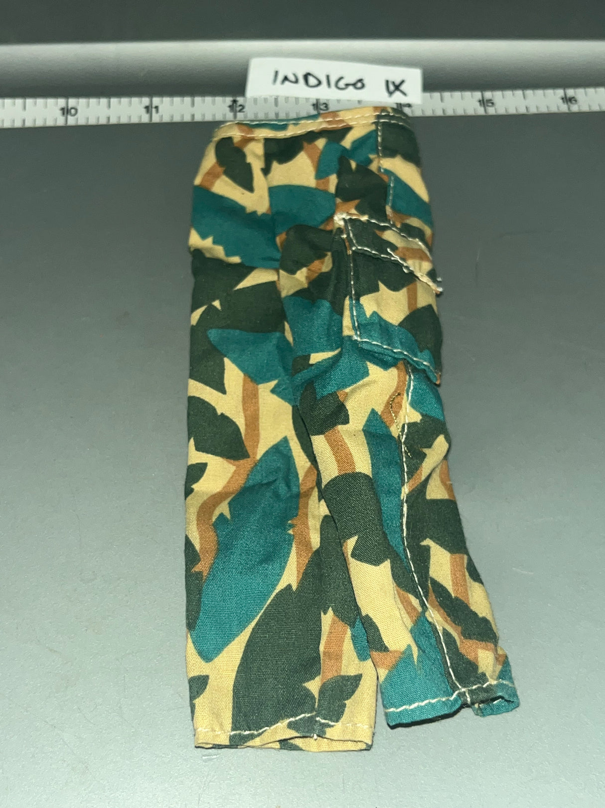 1:6 Modern Science Fiction Camouflage Pants