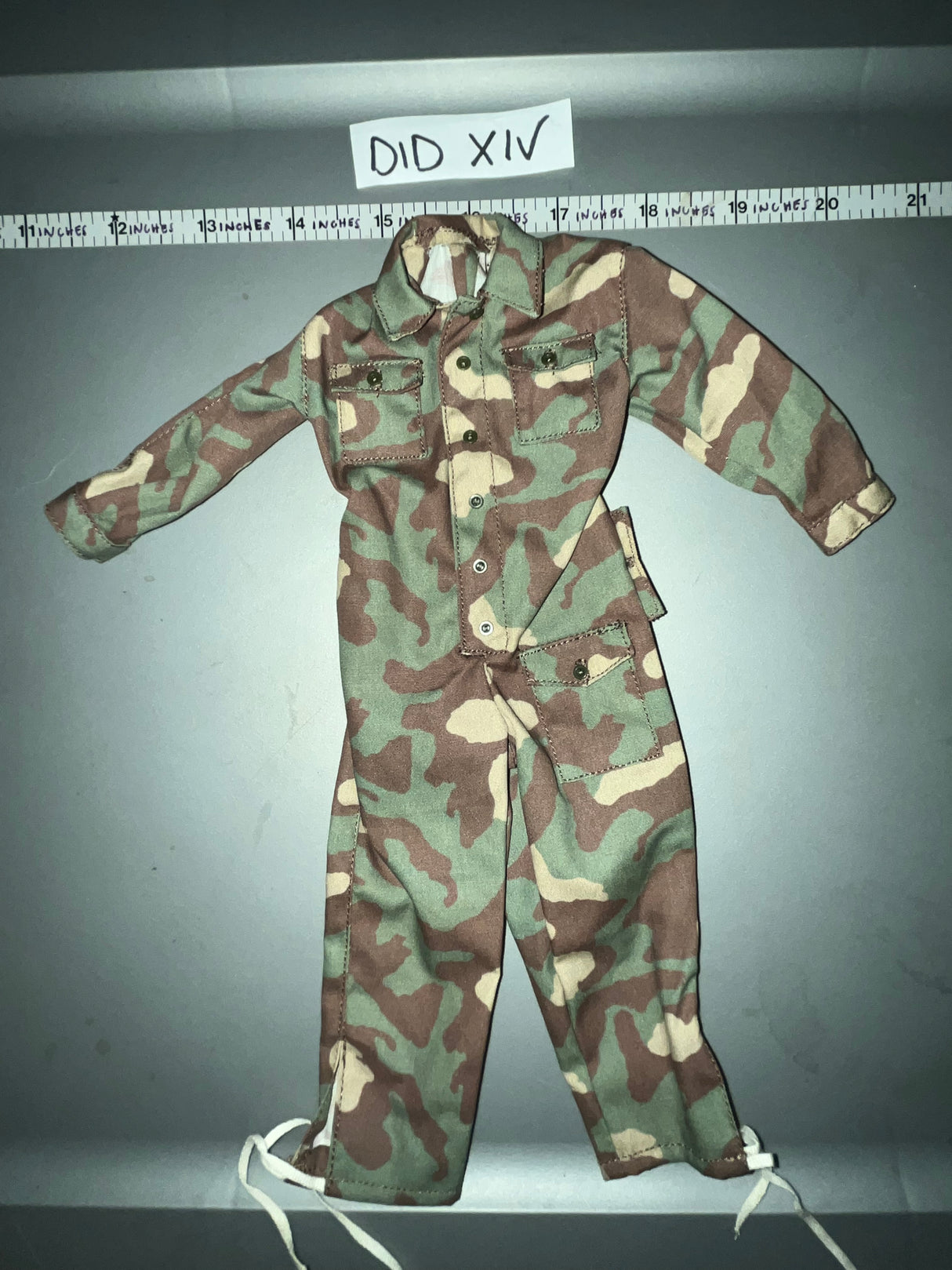 1:6 WWII German Italian Coveralls - DID Otto Machine Gunner