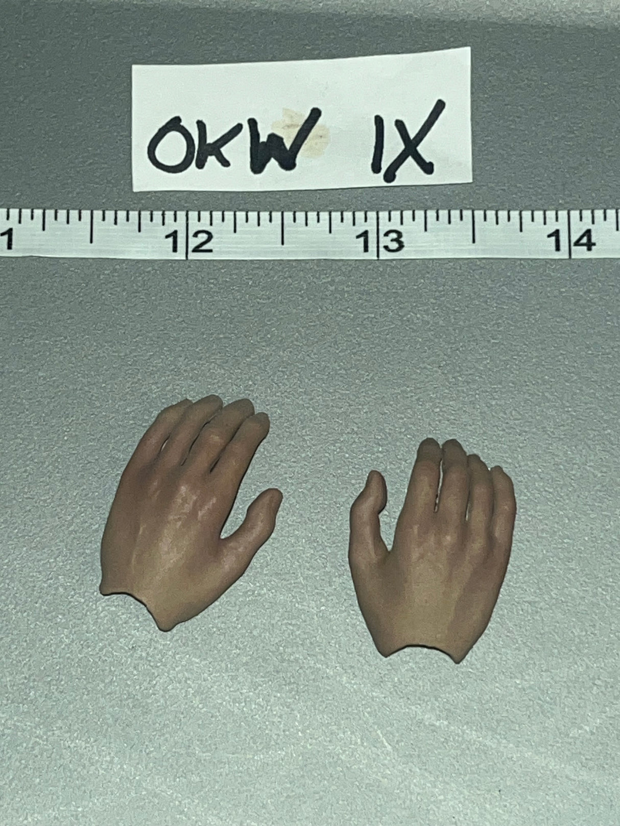 1/6 Scale World War One German Open Hands - Red Baron Facepool