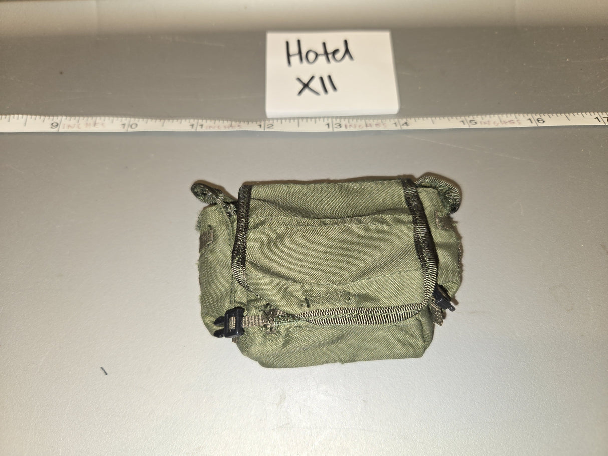 1:6 Scale Modern Radio Pack