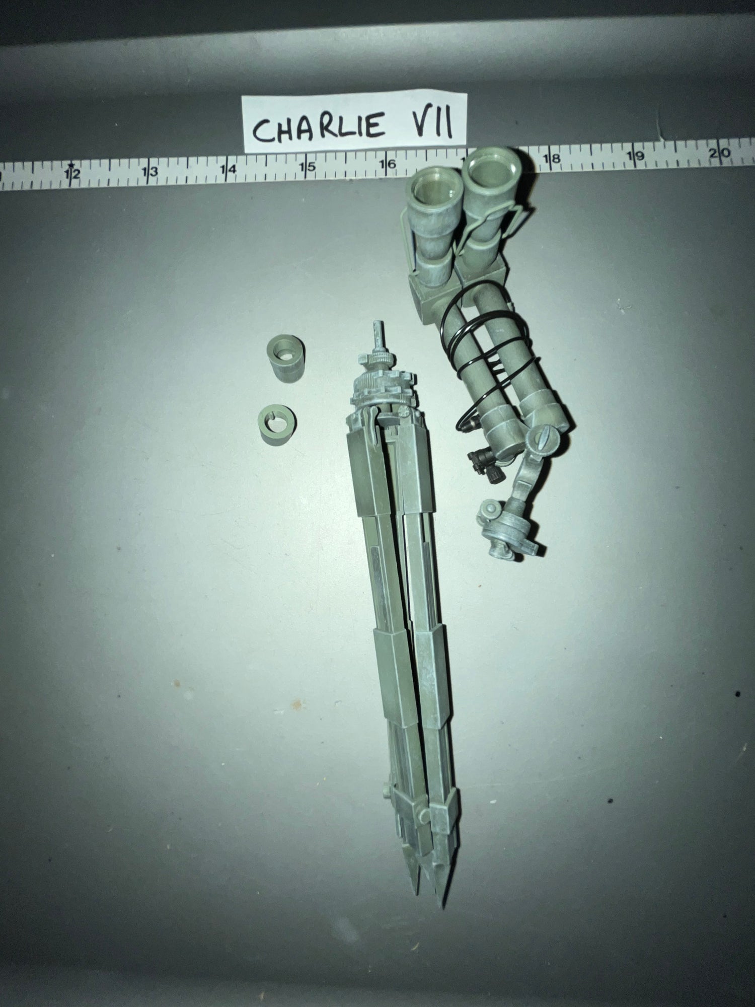 1/6 Scale WWII German Vehicle Field Glasses Periscope