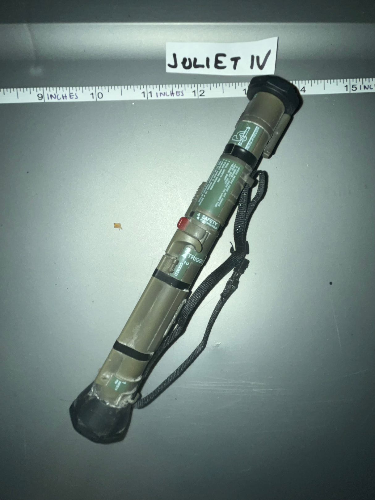 1/6 Scale Modern AT-4 Antitank Rocket - Dragon