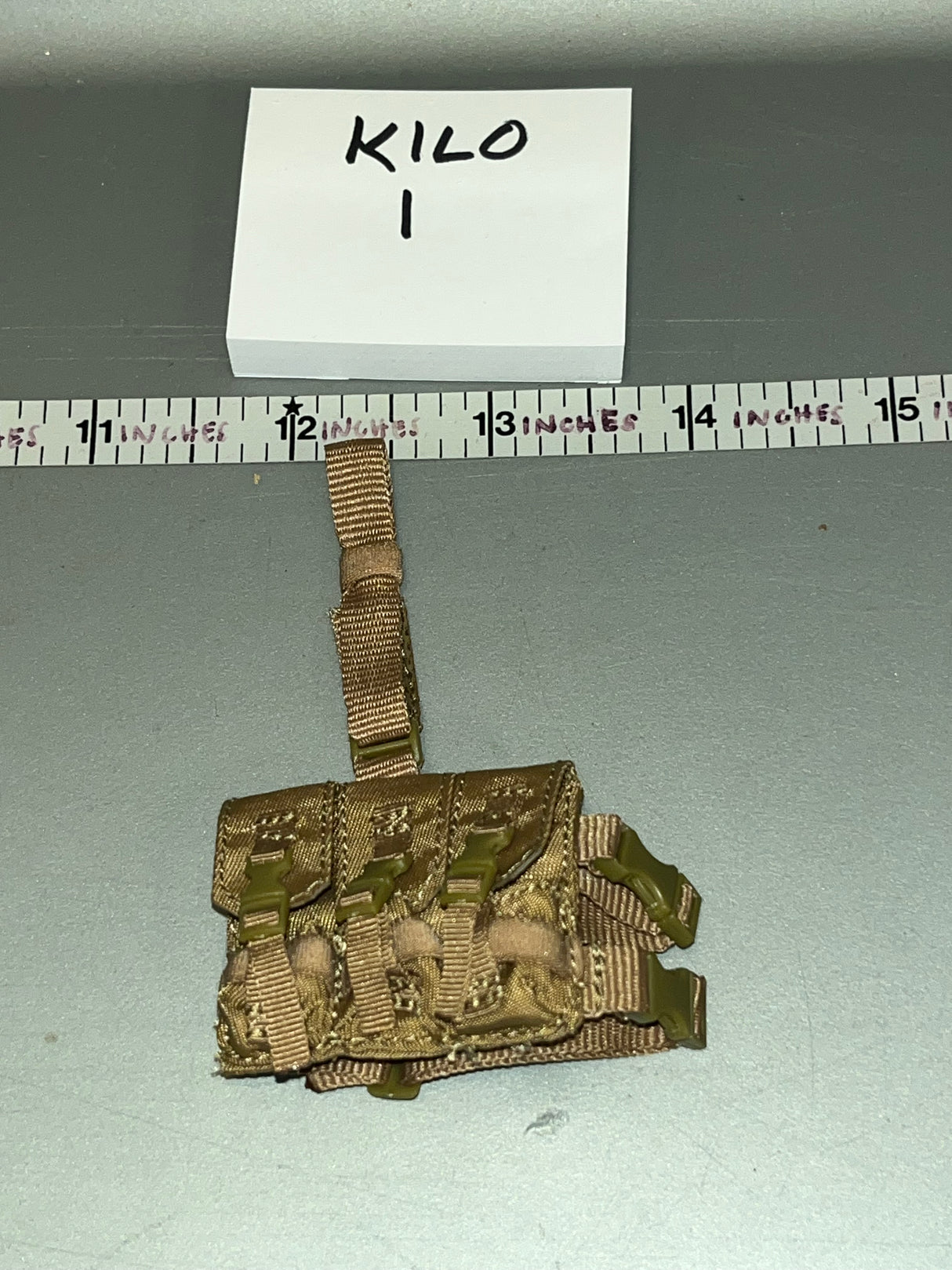 1/6 Scale Modern Drop Down Pouch - UJINDOU Devgru Operation Neptune Navy Seal