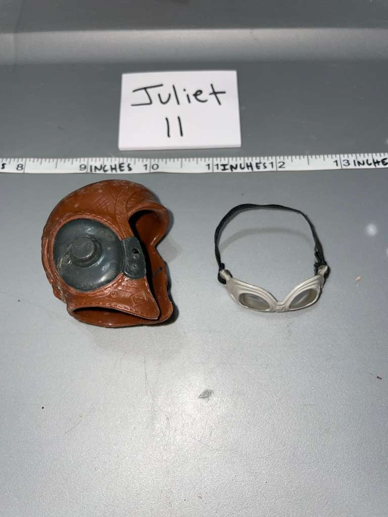 1:6 WWII US Aviator / Pilot Flight Helmet - GI Joe