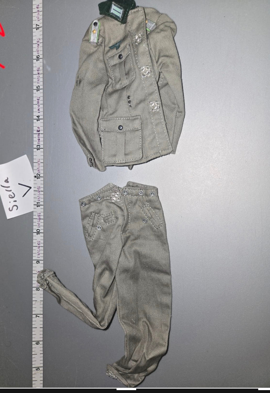 1/6 WWII German Gebirgsjäger Officer Uniform Tunic and Trousers