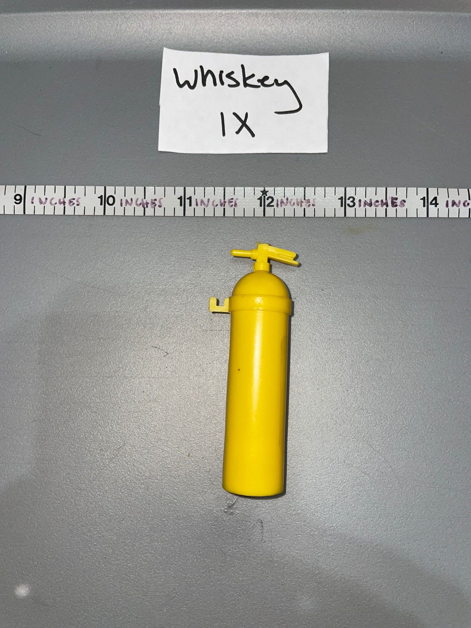 1:6 Modern Era Firefighter Extinguisher