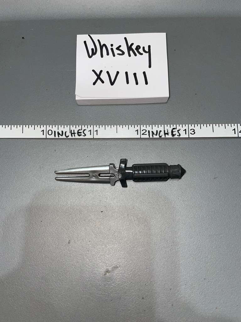 1/6 scale Science Fiction Knife