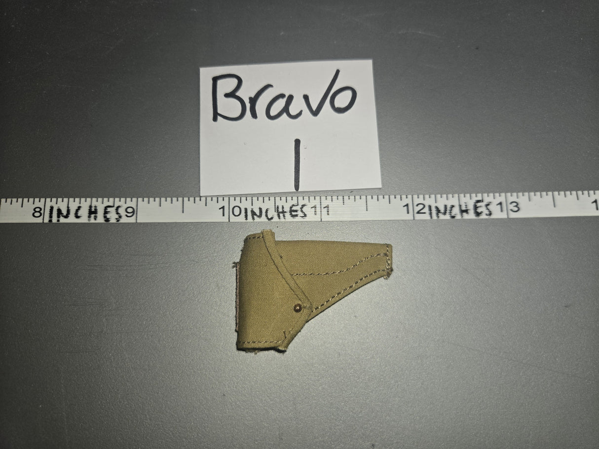 1/6 Scale WWII Japanese Pistol and Holster - IQO