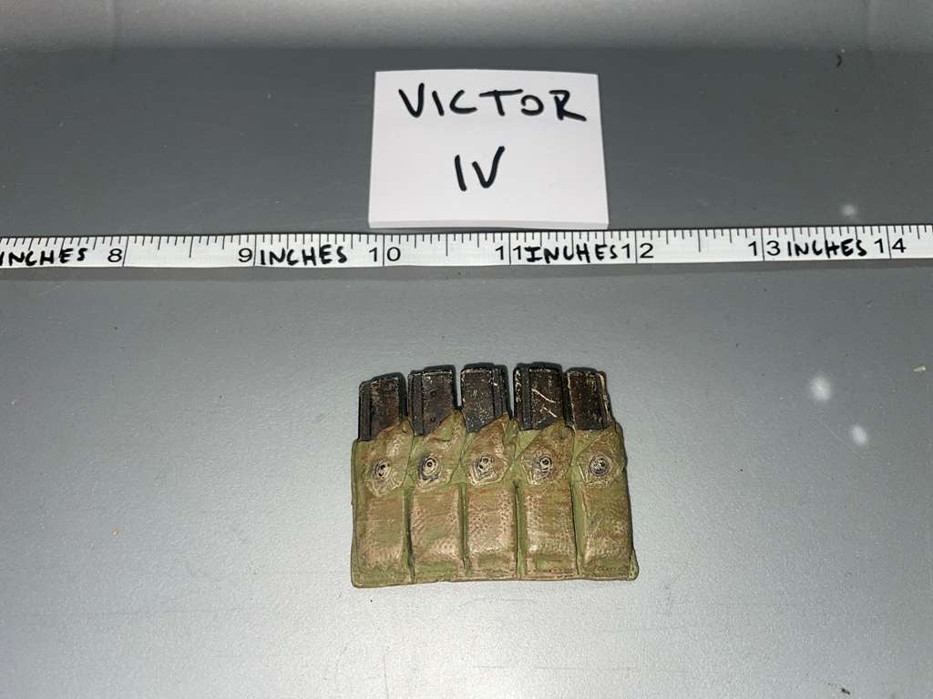 1/6 Scale WWII US Thompson Ammunition Pouch