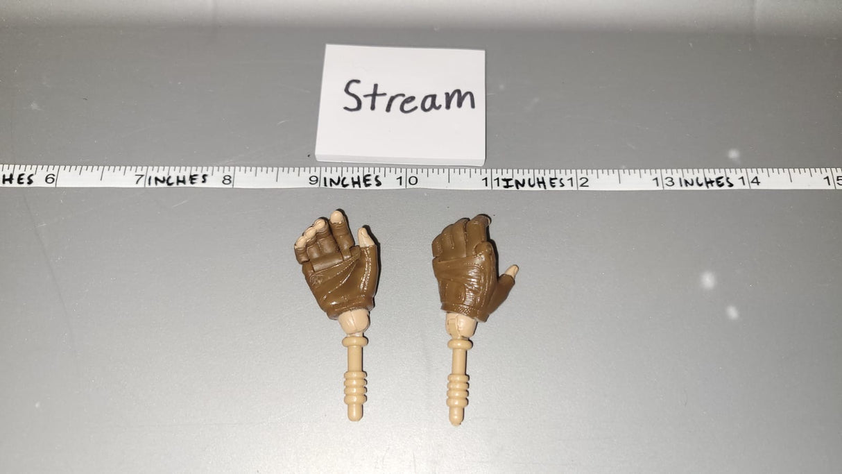 1/6 Scale Modern Gloved Hands