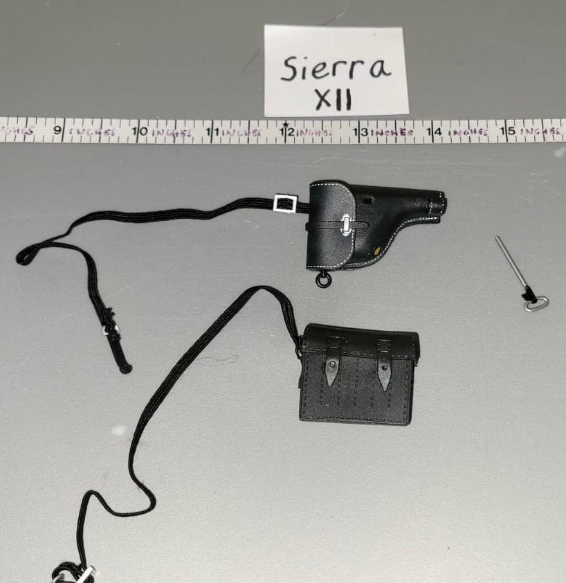 1:6 WWII German Flare Gun Lot