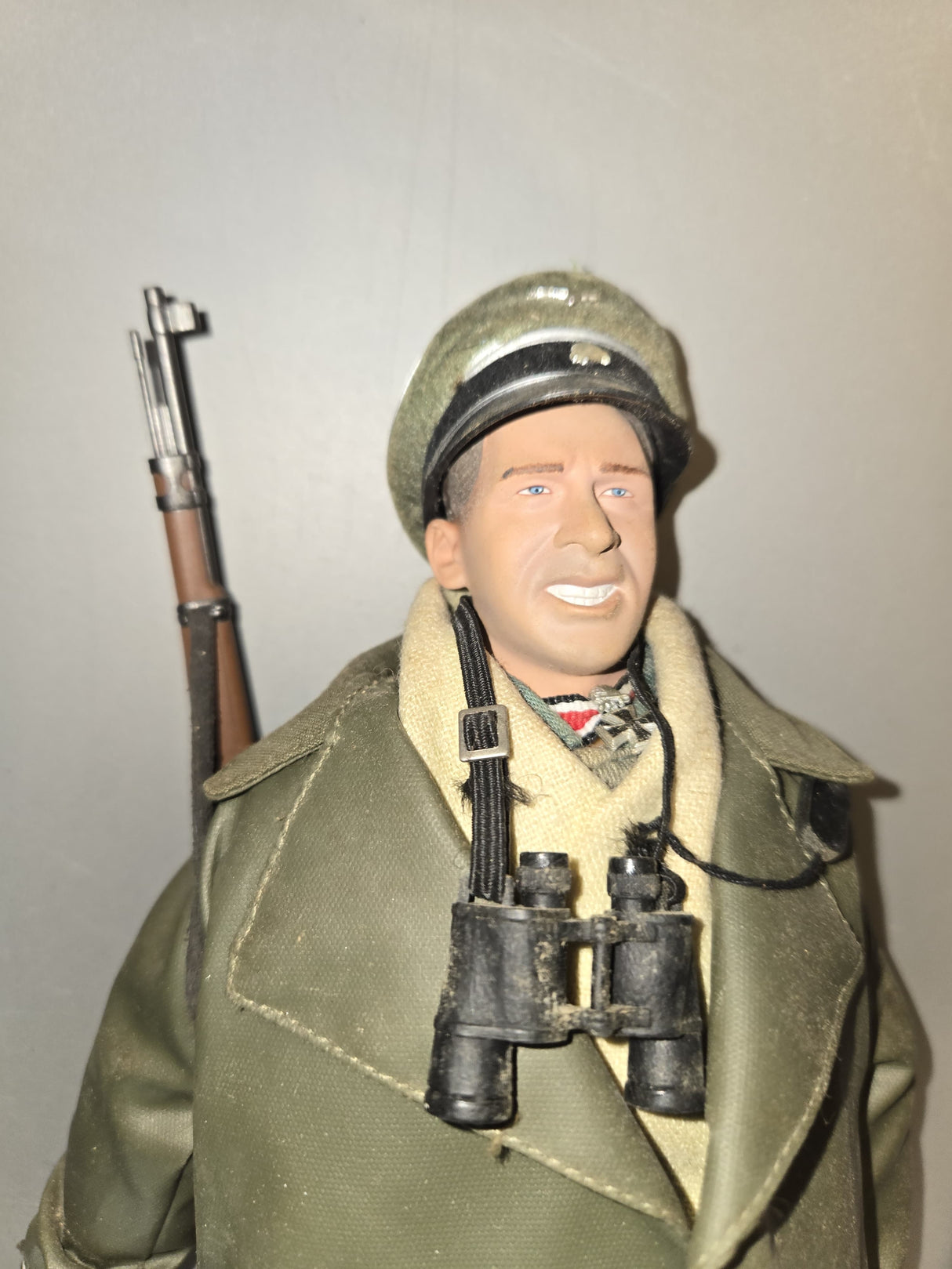 1:6 Scale WWII German Waffen Officer Figure - Dragon