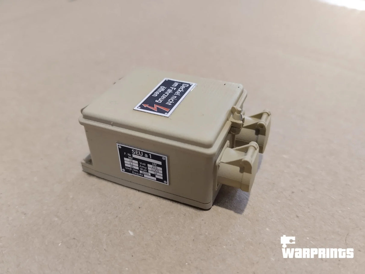 1/6 Scale WWII German SEUa and Junction Boxes - Unfinished Model Kit - Warprints