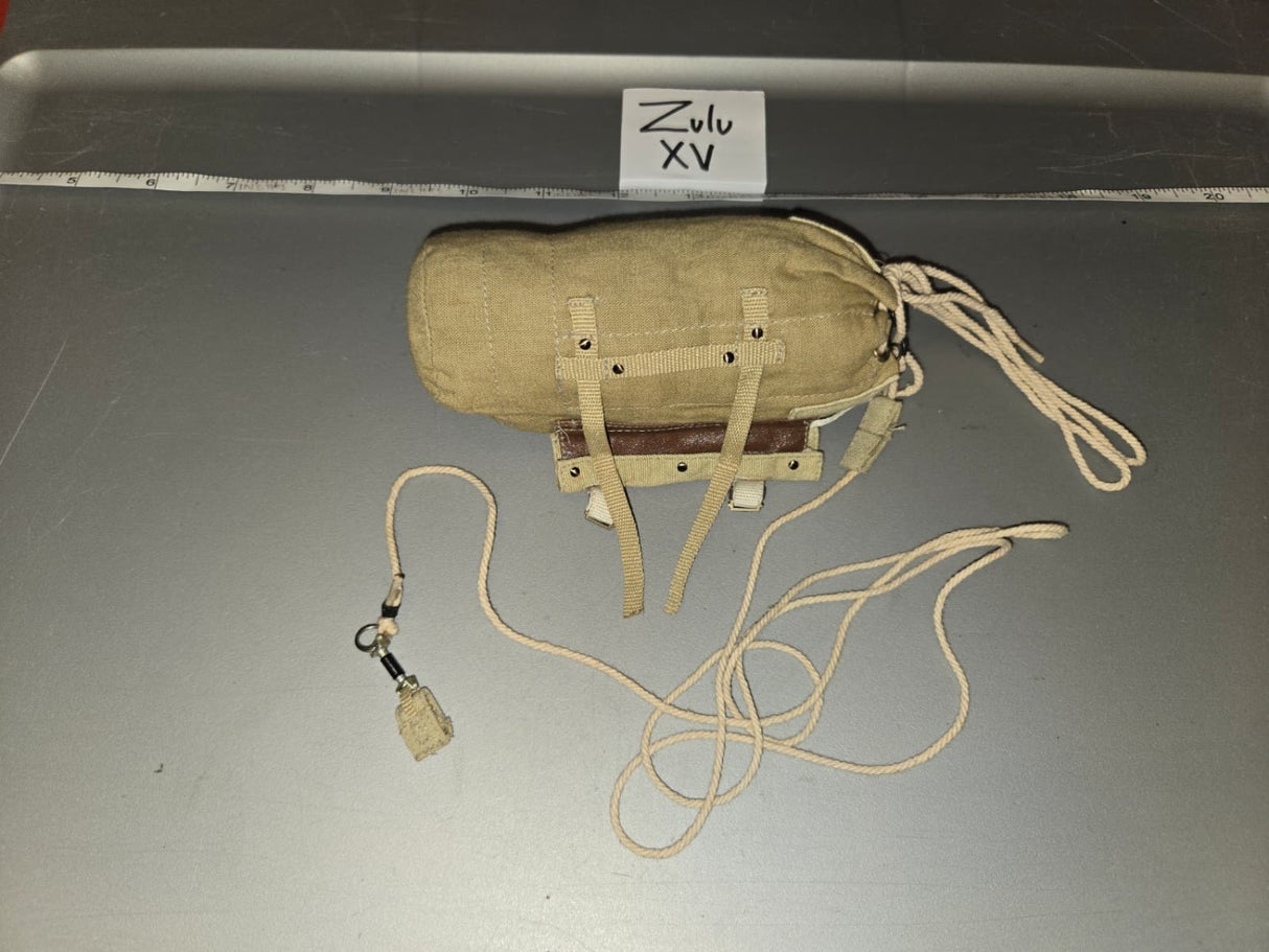 1/6 Scale WWII British Paratrooper Kitbag with Lowering Line