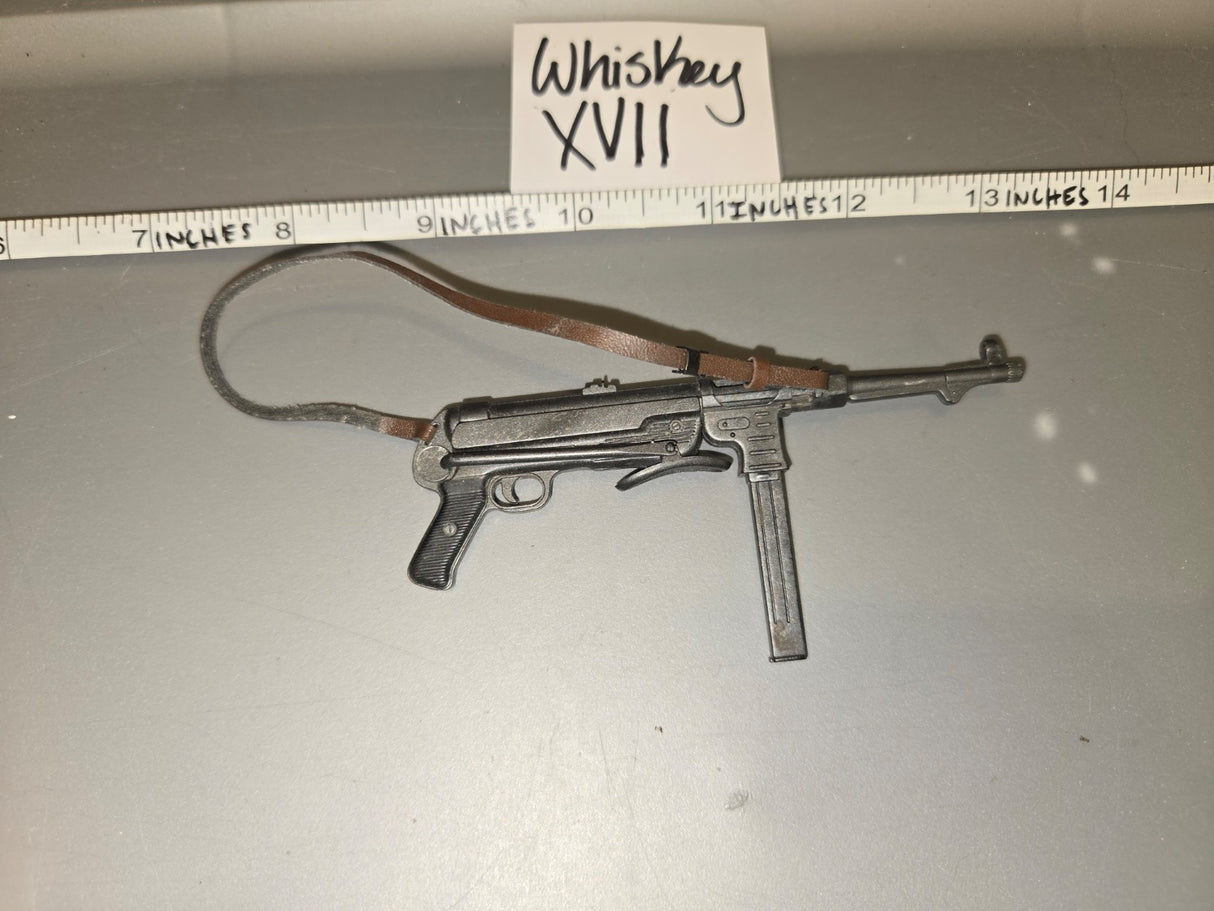 1/6 Scale WWII German MP40 Submachine Gun - Whiskey XVII